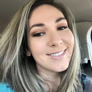Lisa R.