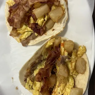 Bacon, egg, potato and bean
