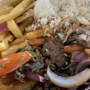 Lomo Saltado