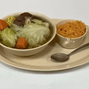 Caldo de res