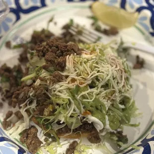 More food than what it looks like in the to-go container! Asada sope, so good!!