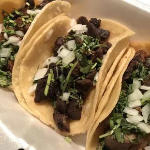 Al Pastor, Carne Asada (kinda dry), Lengua (tongue - I see the taste buds ... eeeee!)