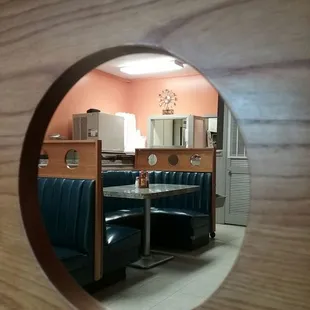 Y'all. This place is legit. Papusa, tacos, guacamole. So freaking delicious. Great prices too.