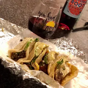 Pollo, pastor, barbacoa, &amp; fajita tacos