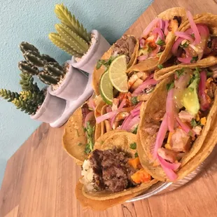 We arranged the tacos ourselves for Insta purposes.