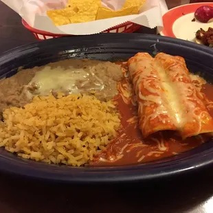 Lunch#1 Enchilada lunch and a Chorizo Taco on the side!