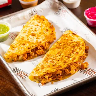Chicken quesadillas make me so happy.