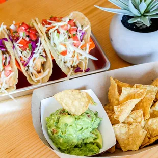 tortilla, guacamole and chips