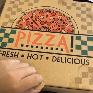 Tacos come in a pizza box, SO cute. Birria tacos in the back