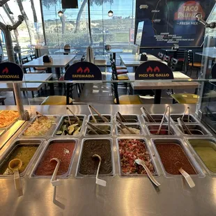 Salsa/condiment bar 2/2025