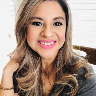 Liz P.