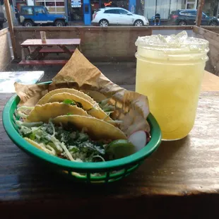 Tacos and margarita