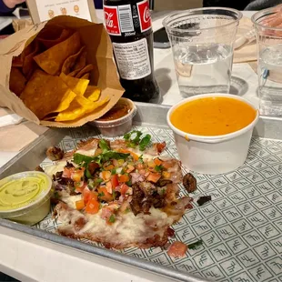 food, nachos