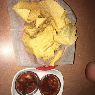 food, nachos