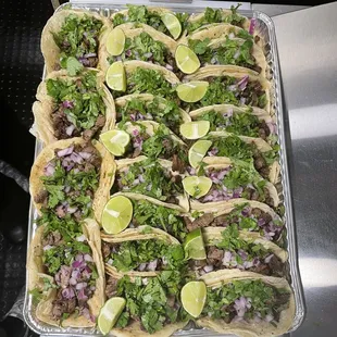 Charola de tacos para reuniones especiales