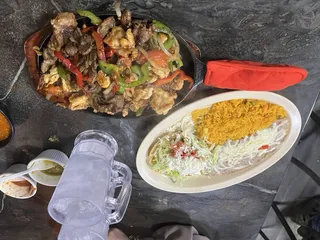 Antojitos Dona Chirris