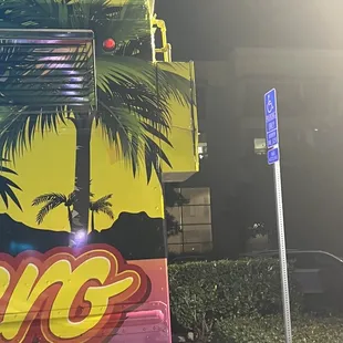 ramen and noodles, outside