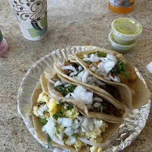 Breakfast Taco, Chicken Fajita Taco, Fajita a la Mexicana Taco