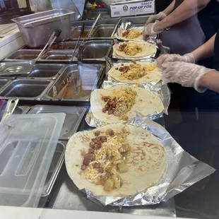Such delicious breakfast burritos, and fast!