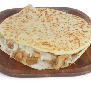 Gordita de pollo con queso