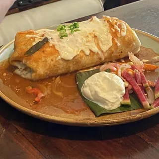 Rosa Burrito