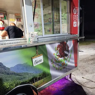 Ooh, yall don't even know!  Soo good!