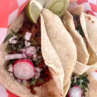 Tacos al pastor y asada