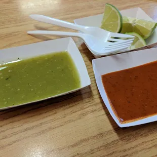 That's all they got for the tacos. No tomato salsa. No biuno.