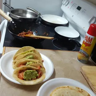 Some tacos i reheated the meat since i forgot to eat it right away and i added my own guacamole yummy