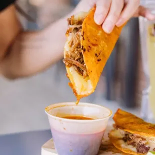 Quesabirria &amp; Consome