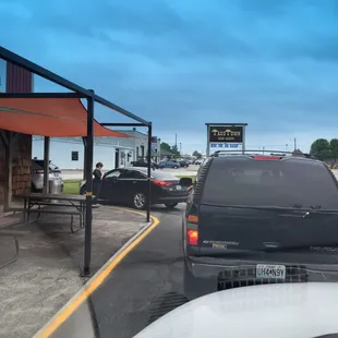 Drive thru line