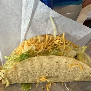 One regular taco