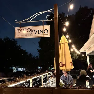 Mark Tacos y Vino down!