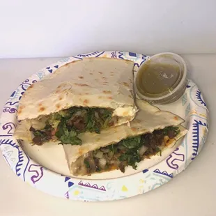 Quesadillas $7.50