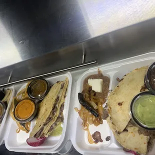 Chavindecas o mulitas como gustes!