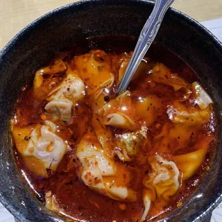 Wonton in Chili Oil