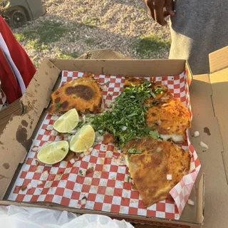 Pizzadilla