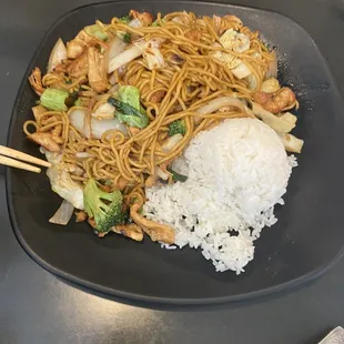 Chicken Yakisoba