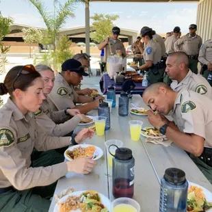 Serving our local sheriffs today!!!‍‍