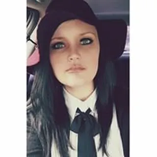 Victoria H.