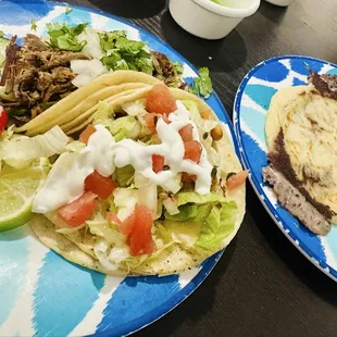 Tacos and Papusa