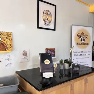 a counter with a potted plant