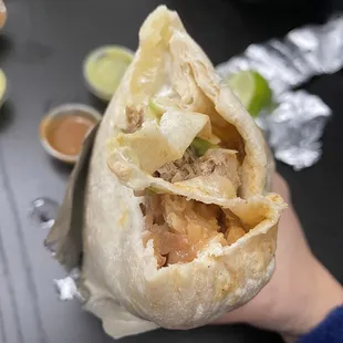 carnitas burrito
