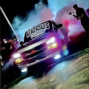 Truck meet @tacos al Mando