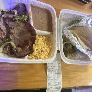 Supposed taco plate. 26$