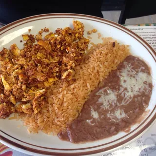 Chorizo con Huevo