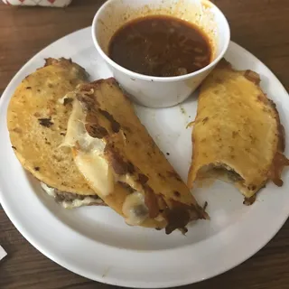 3 Quesabirria tacos