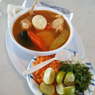 Caldo de Pollo