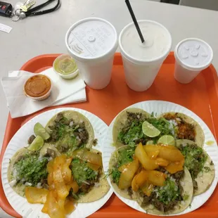 Tacos de lengua, cachete, cabeza y asada. Very delish.