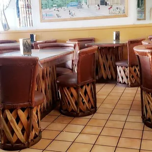 ramen and noodles, interior